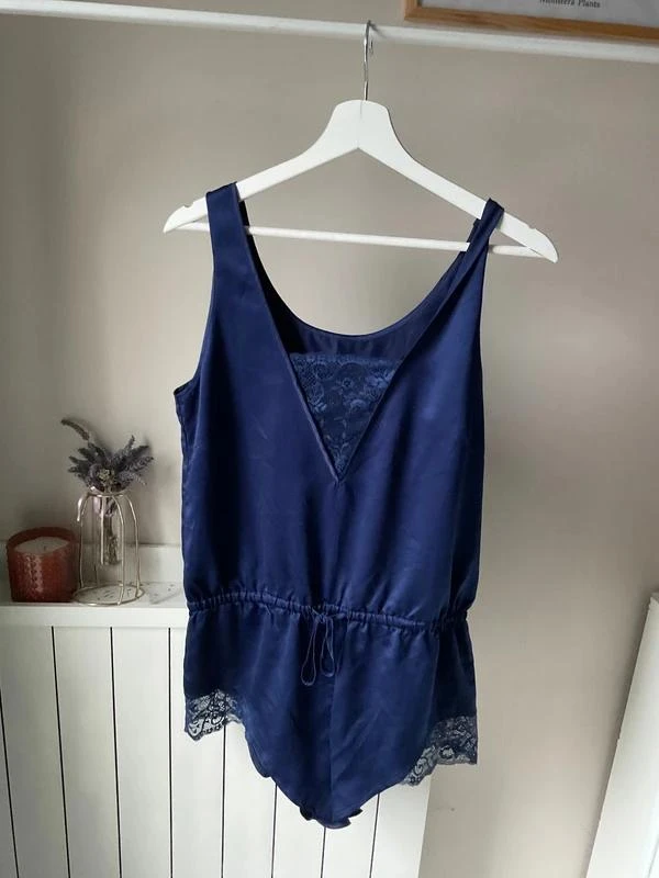 Satin & lace pajama romper – Billet Doux – chic & comfortable Size L – photo 2
